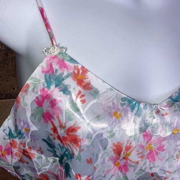 Erika Taylor Nightgown Size M - Picture 4 of 6